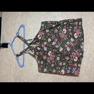 Loft Floral Print Cami Top - Stylish Summer Essential-Medium